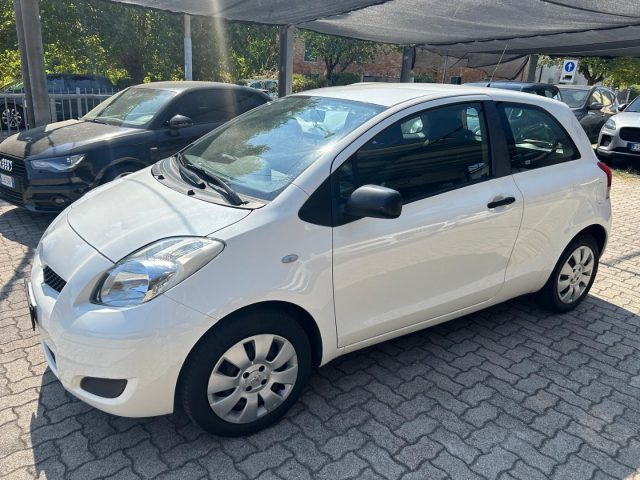 TOYOTA Yaris 1.0 3 porte OK NEOPATENTATI 