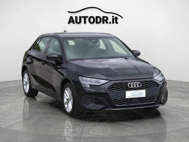 AUDI A3 SPB 30 g-tron S-Tronic Business NAVI ACC LED KM CE 