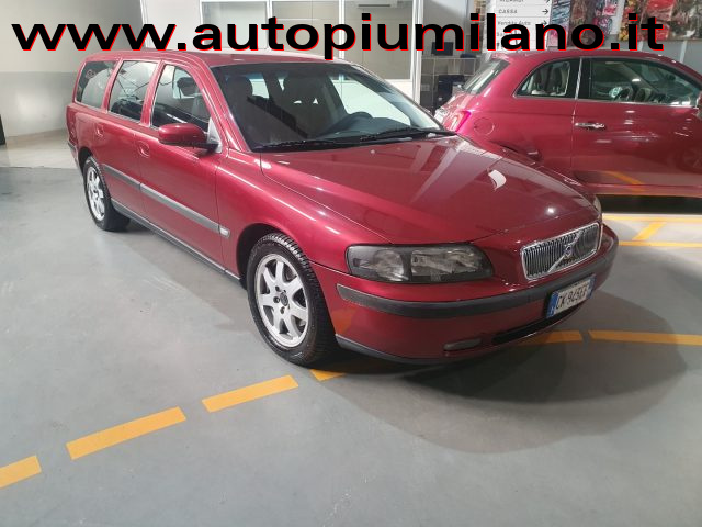 VOLVO V70 2.4 D5 20V cat 