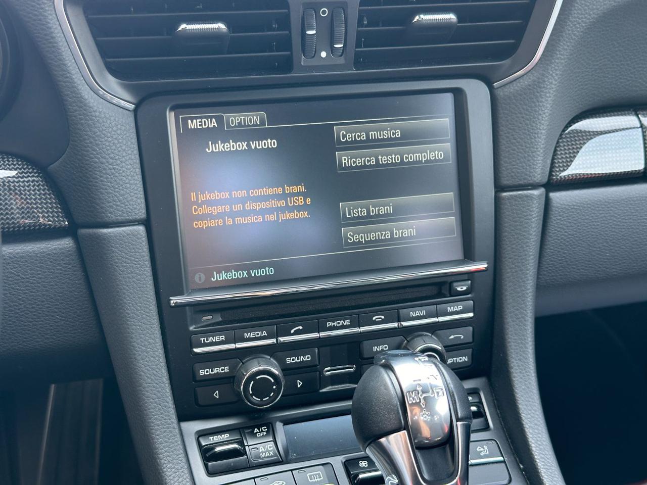 PORSCHE 911 4.0 GT3 RS - Porsche Approved - 25