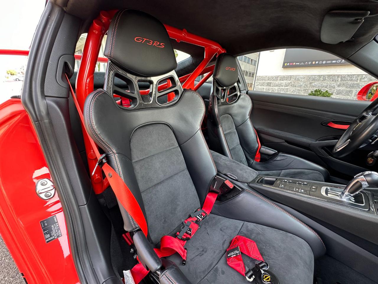 PORSCHE 911 4.0 GT3 RS - Porsche Approved - 21