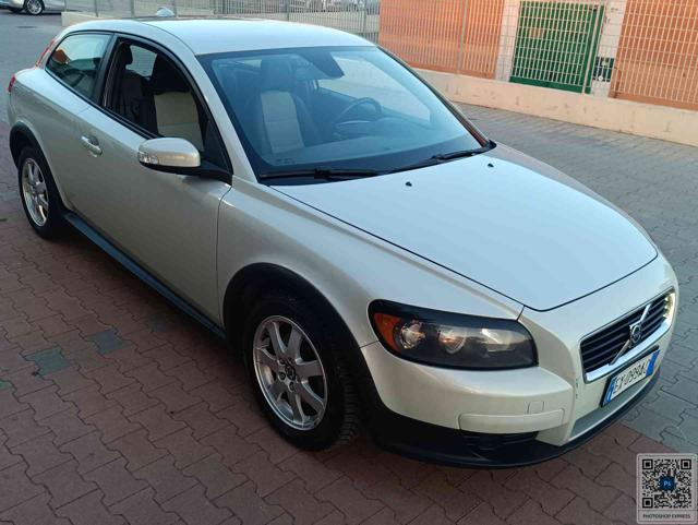 VOLVO C30 2.0 D Kinetic Usato