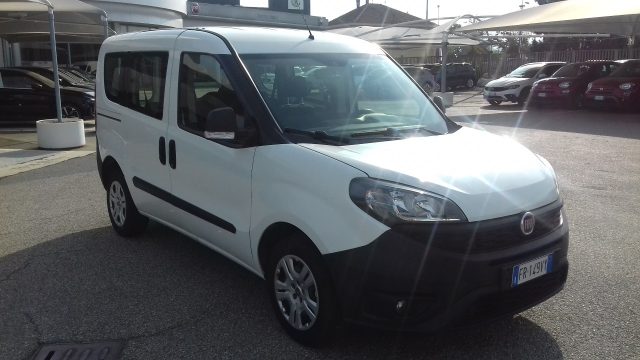 FIAT Doblo Bianco pastello