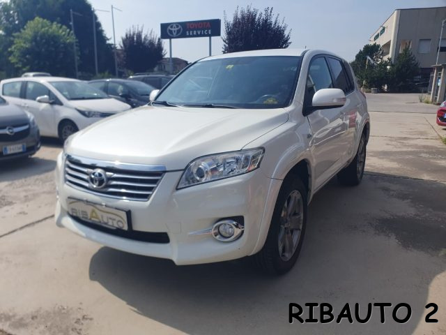 TOYOTA RAV 4 RAV4 Crossover 2.2 D-Cat A/T 150 CV Executive 