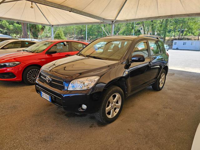 TOYOTA RAV 4 MY23 RAV4 2.2 D-4D 136 CV Luxury 