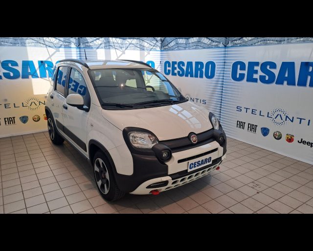 FIAT New Panda 1.0 firefly hybrid 70cv City Cross 5 posti 