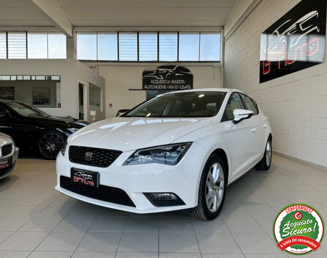 SEAT Leon Bianco pastello