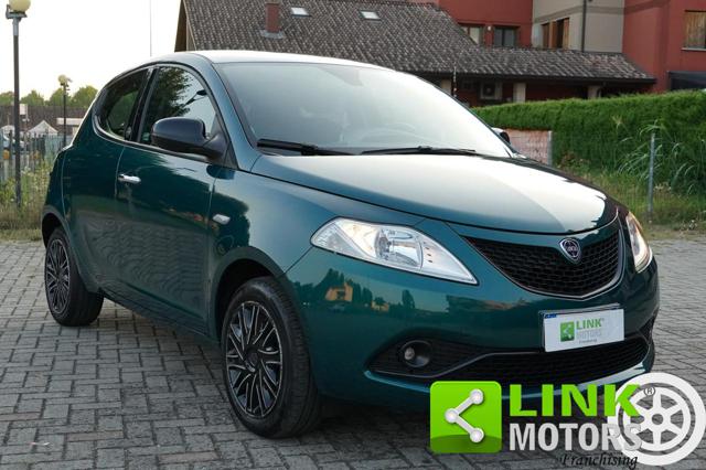 LANCIA Ypsilon Hybrid 1.0 EcoChic 69CV - NEOPATENTATI - 49.000KM 