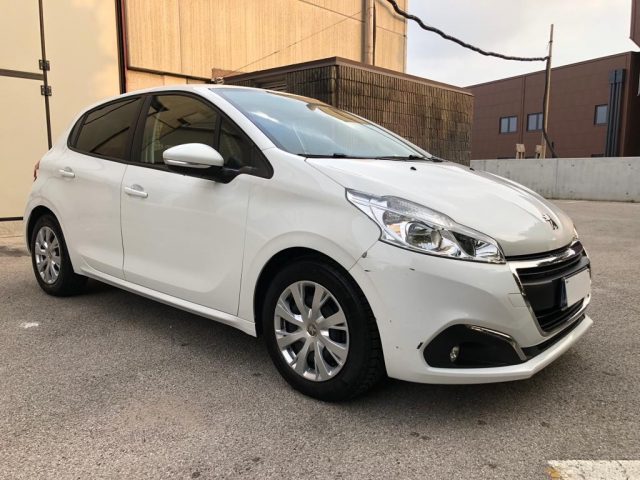 PEUGEOT 208 BlueHDi 100 5 porte GT Line 