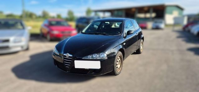 ALFA ROMEO 147 1.9 JTD (115 CV) 