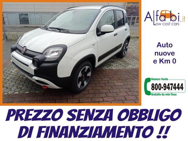 FIAT Panda 1.0 FireFly 70CV Hybrid Cross 