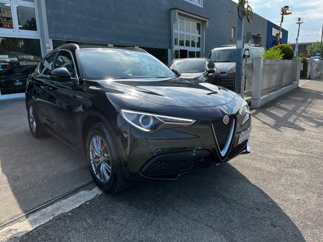 ALFA ROMEO Stelvio 2.0 Turbo 200 CV AT8 Q4 Super KM 0 