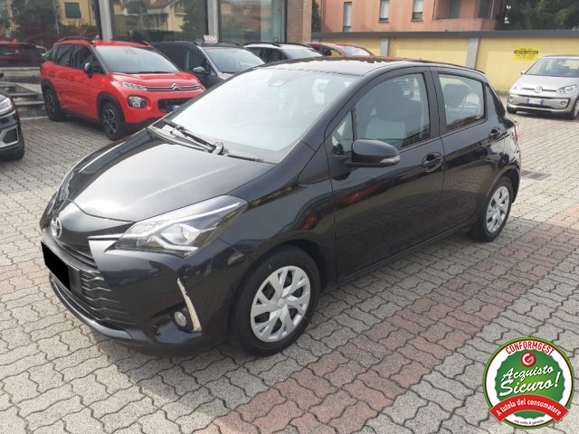 TOYOTA Yaris 1.0 5 porte Active NEOPATENTATI 