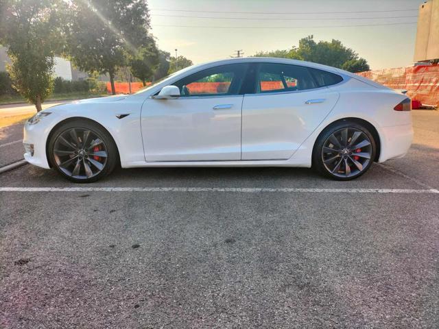 TESLA Model S 100kWh Performance All-Wheel Drive 