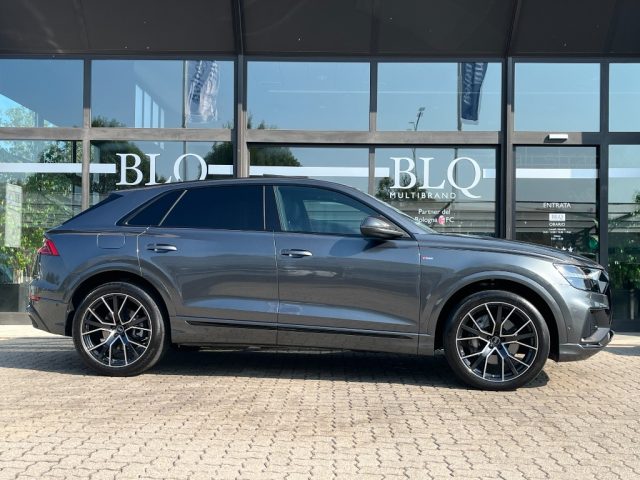 AUDI Q8 50 TDI 286 CV tiptronic S line edition - Iva Espos 