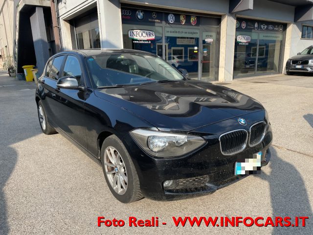 BMW 120 Nero pastello