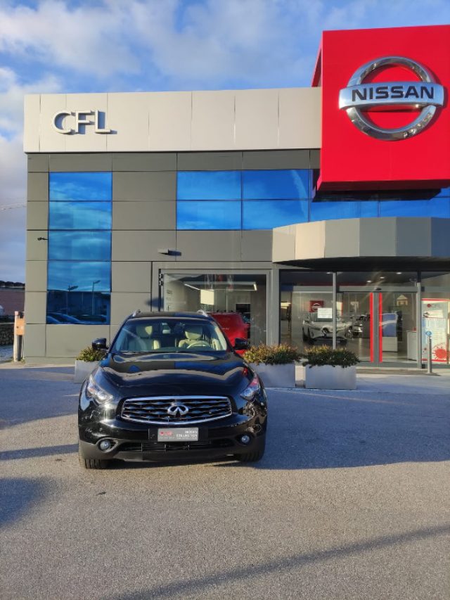 INFINITI FX30 FX30D 