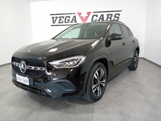 MERCEDES-BENZ GLA 200 d Automatic Sport UFFICIALE MERCEDES 