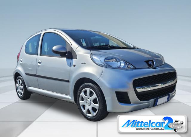 PEUGEOT 107 Argento metallizzato