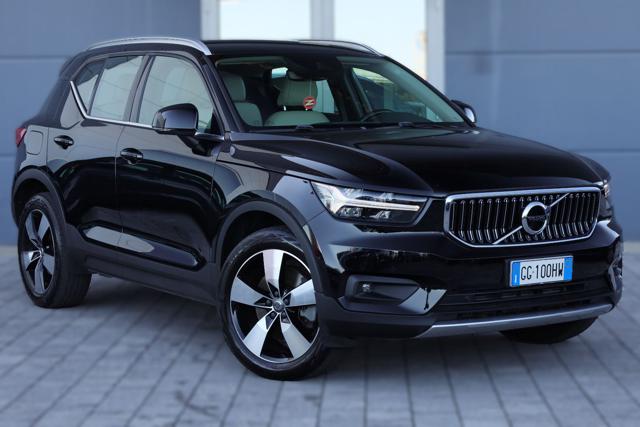 VOLVO XC40 T5 Recharge Plug-in Hybrid Inscription E 