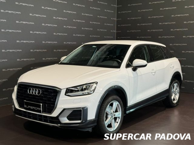 AUDI Q2 30 TDI Business Design 