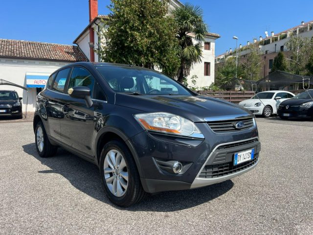 FORD Kuga + 2.0 TDCi 136 CV 4WD DPF 