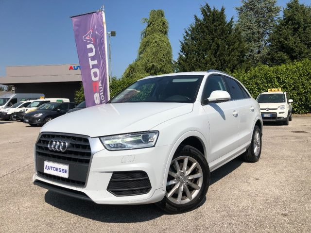 AUDI Q3 2.0 TDI 120 CV Business 