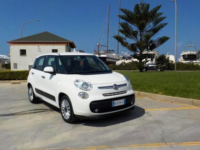 FIAT 500L Bianco pastello