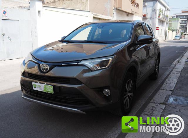 TOYOTA RAV 4 RAV4 2.0 D-4D 2WD Lounge 