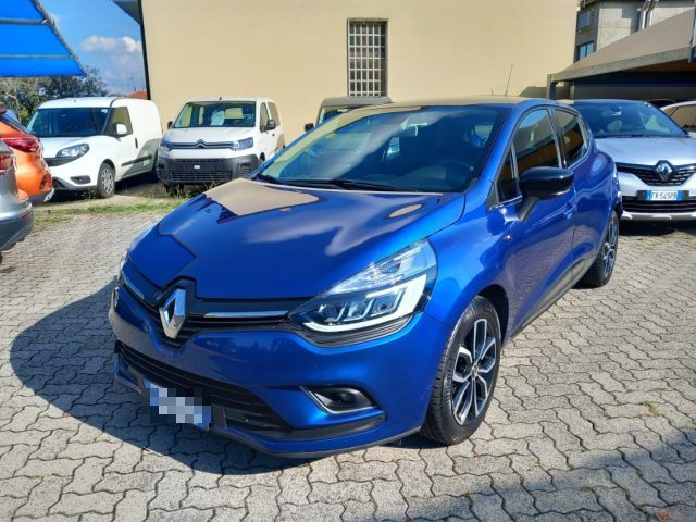 RENAULT Clio TCe 12V 90 CV 5 porte Moschino Zen 