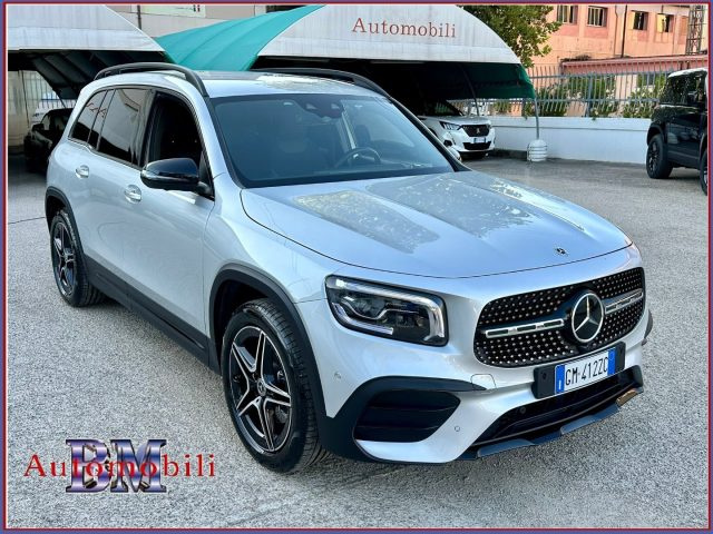 MERCEDES-BENZ GLB 200 d 4MATIC PREMIUM AUTO 4X4 LED NAVI KAMERA UNIPRO 