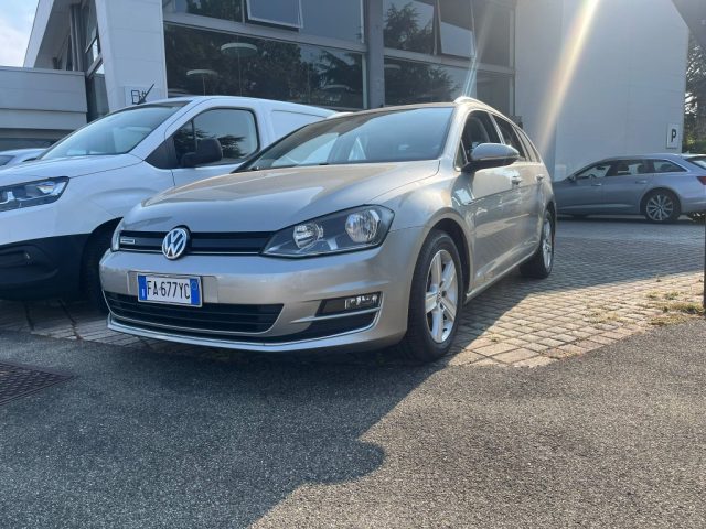 VOLKSWAGEN Golf Variant 1.4 TGI Highline BlueMotion 