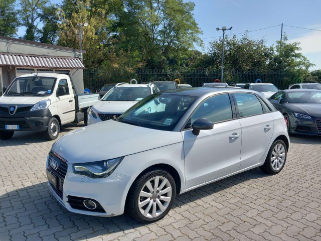 AUDI A1 Sportback 1.6 tdi Ambition s-tronic Neopatentati 