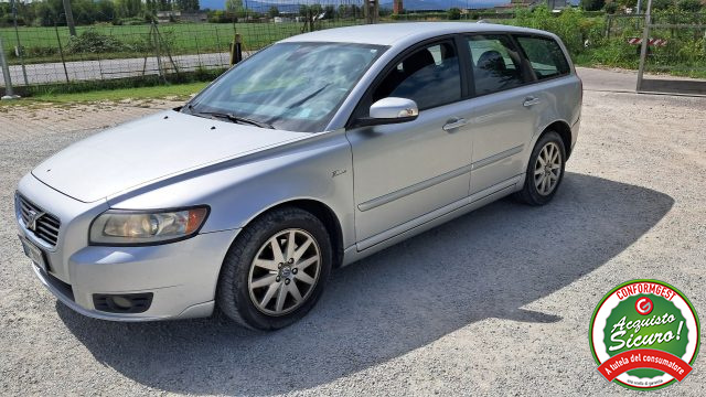 VOLVO V50 2.0 D cat Momentum X Commercianti 