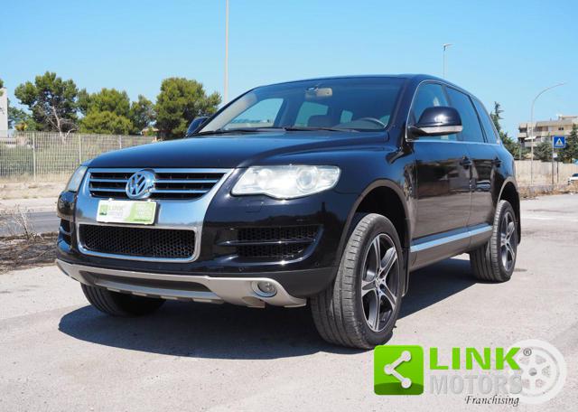 VOLKSWAGEN Touareg 3.0/240CV V6 TDI DPF tip. Executive 