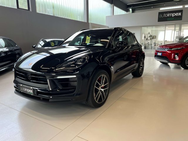 PORSCHE Macan Nero pastello