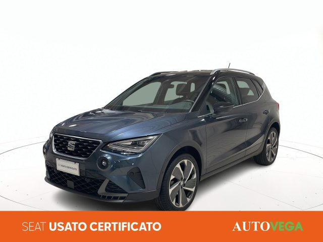 SEAT Arona Nero pastello