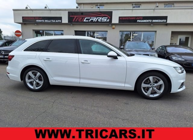 AUDI A4 Avant 30 TDI S tronic Sport PERMUTE 