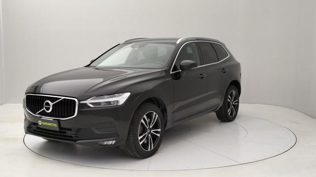 VOLVO XC60 2.0 b4 Momentum Pro awd auto 