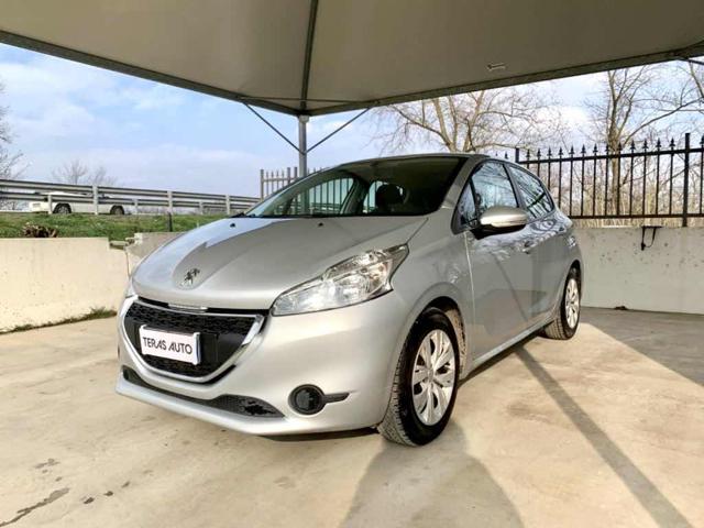 PEUGEOT 208 1.0 VTi 68 CV 5 porte OK NEOPATENTATI EURO 5 BENZ 