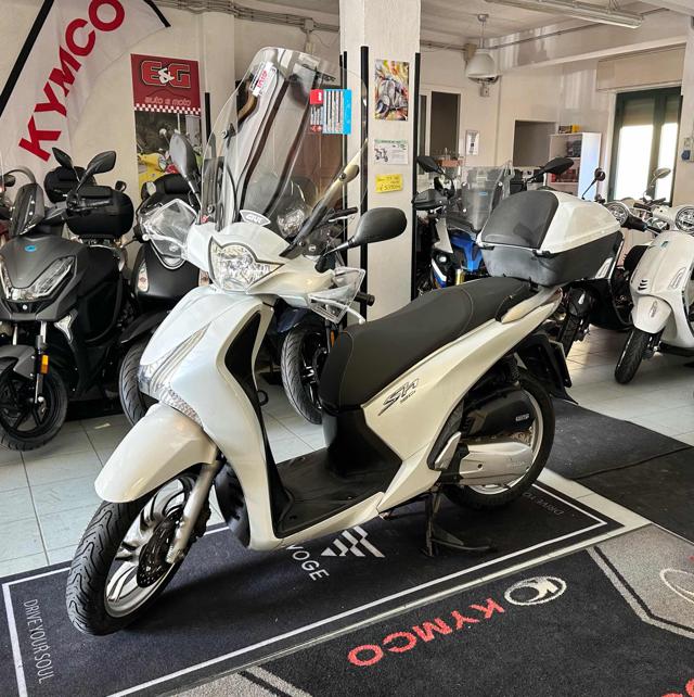 HONDA SH 150 Bianco perla perlato