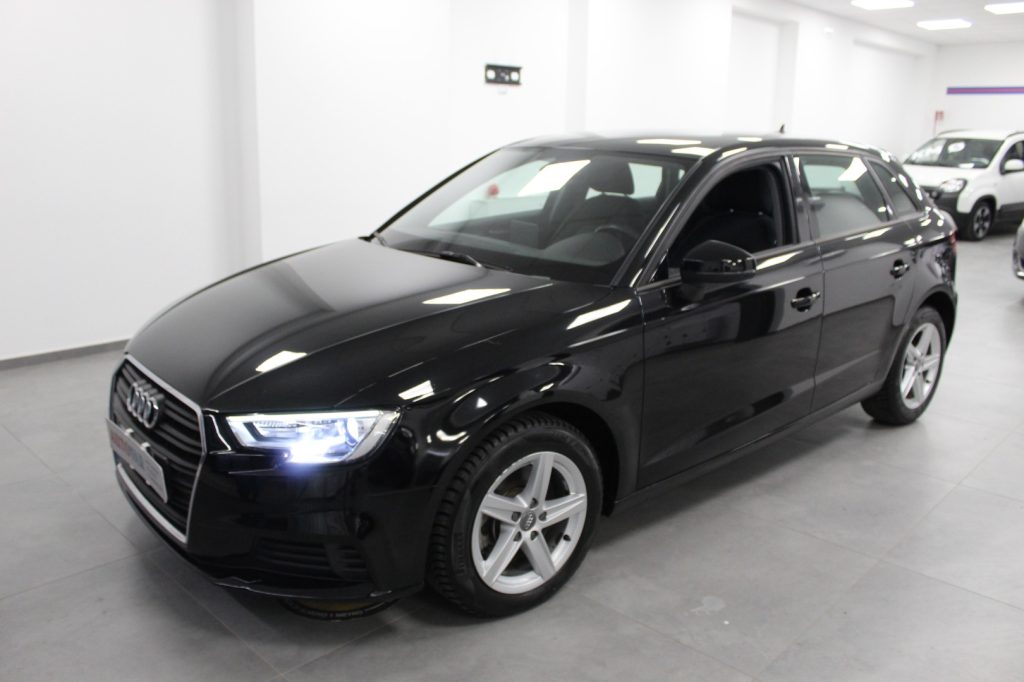 AUDI A3 SPB 35 TDI S tronic Business