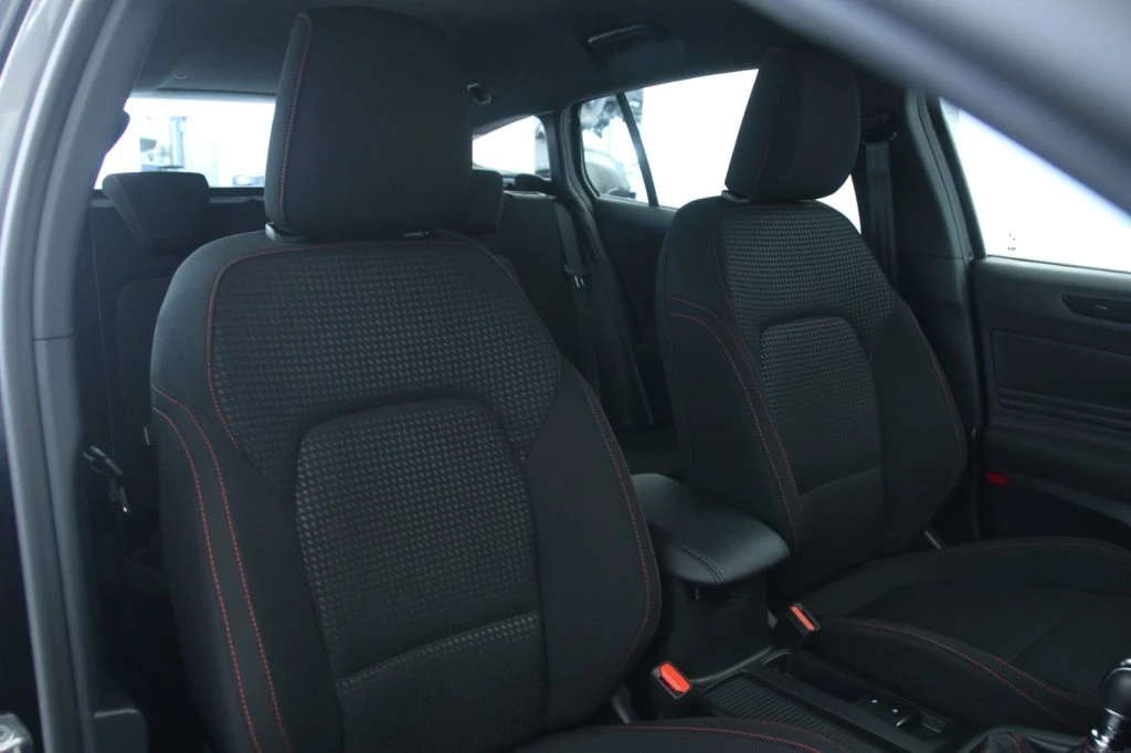 FORD Focus 1.0 EcoBoost Hybrid 125 CV SW ST-Line - 28
