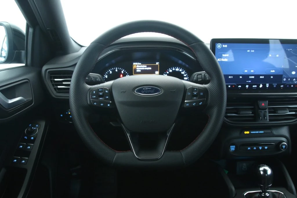 FORD Focus 1.0 EcoBoost Hybrid 125 CV SW ST-Line - 11