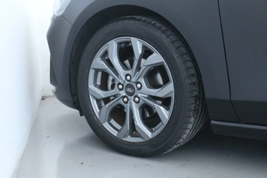FORD Focus 1.0 EcoBoost Hybrid 125 CV SW ST-Line - 31