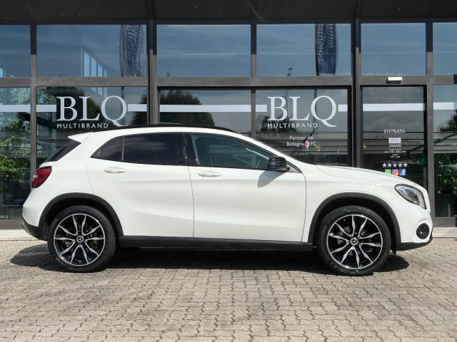 MERCEDES-BENZ GLA 200 d Automatic Sport - IVA ESPOSTA 