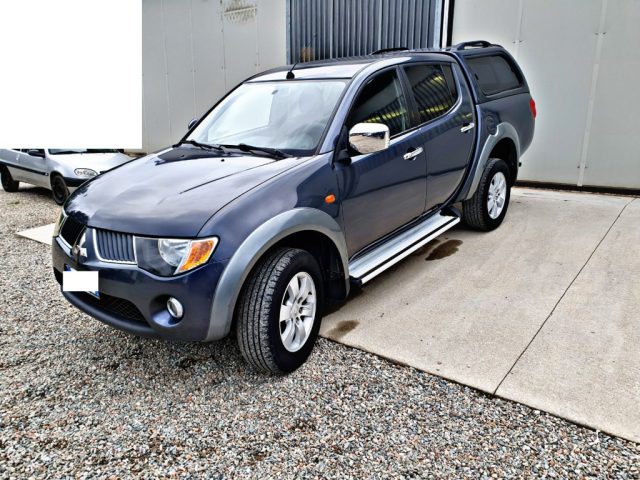 MITSUBISHI L200 2.5 DI-D/136CV Double Cab Invite 