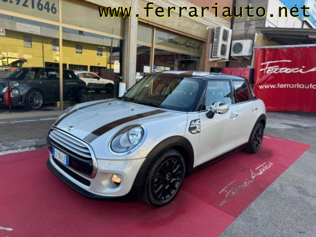 MINI Cooper D 1.5 Cooper D Business 5 porte AUTOMATICA 