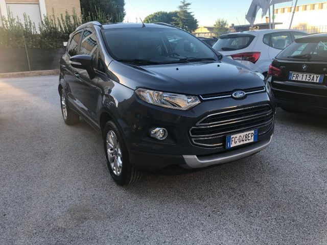 FORD EcoSport Grigio scuro metallizzato