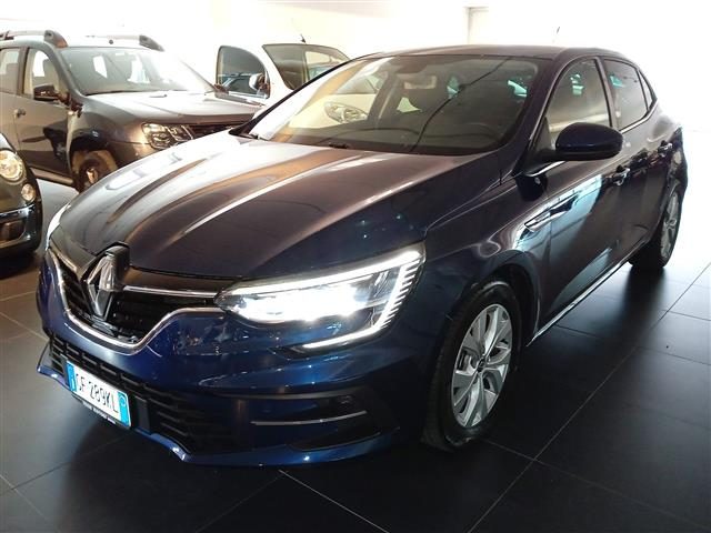 RENAULT Megane Berlina 1.5 Blue dCi Business 